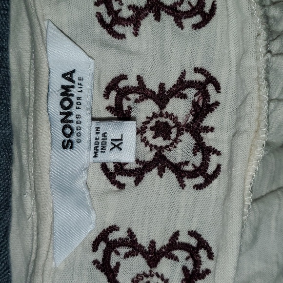 UP TO 50% OFF!! Misses Sonoma Top - Picture 3 of 6